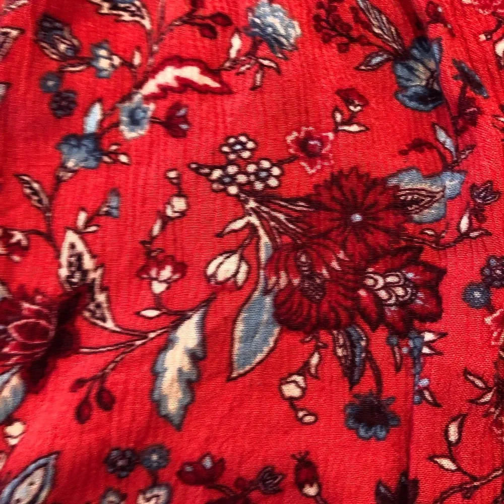 American Eagle Outfitters Floral Shorts, Size M